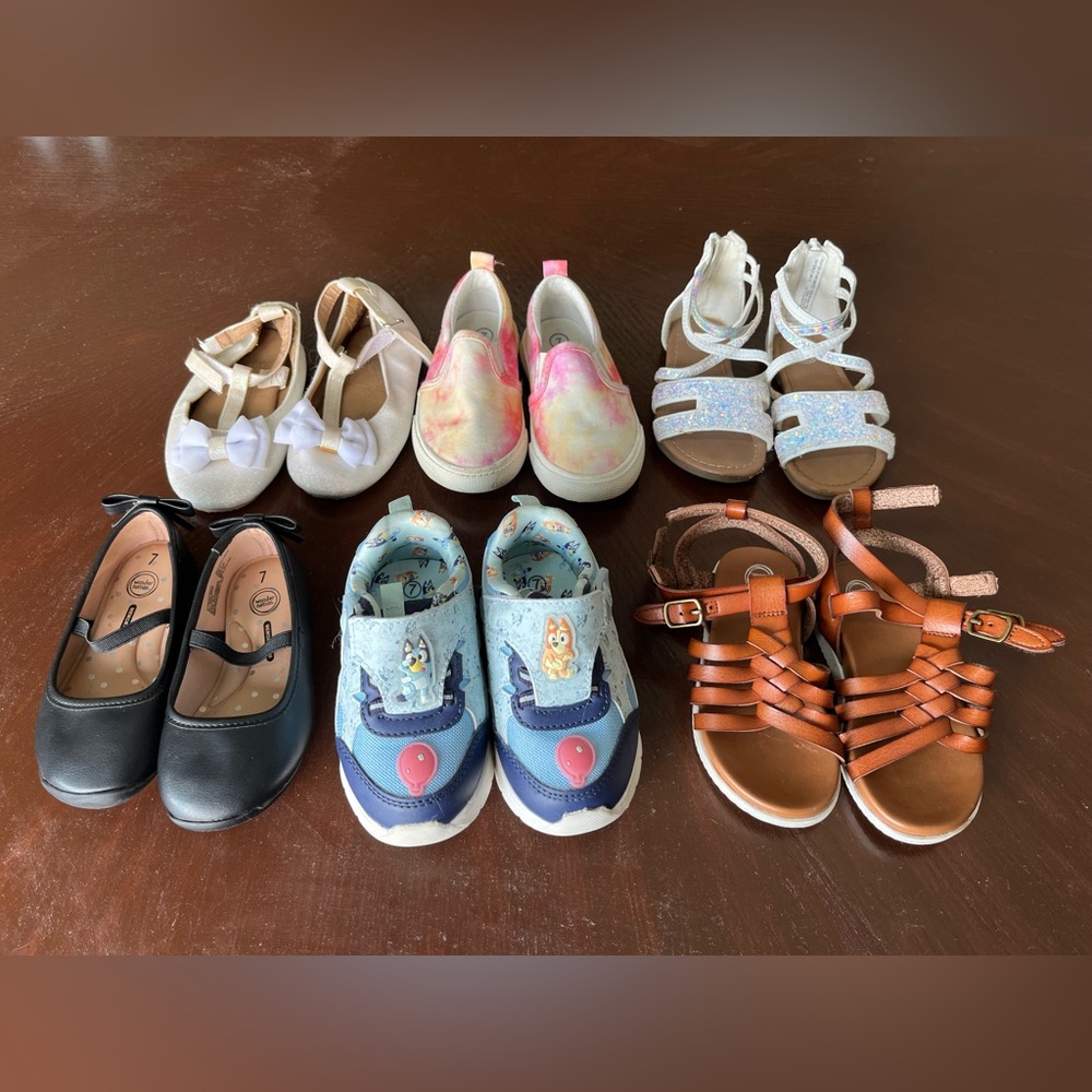 Toddler Shoe Bundle, Size 7